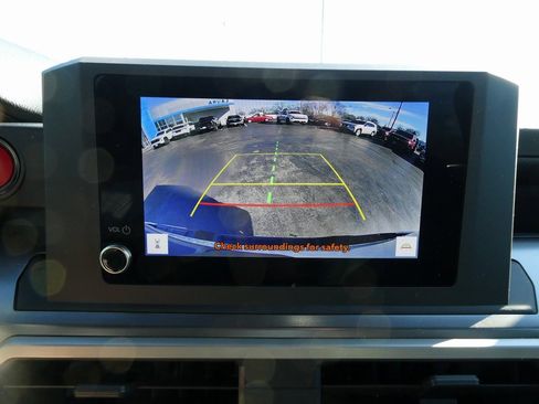 Used 2025 Toyota Tacoma TRD Sport image 31