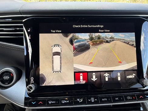 New 2026 Jeep Grand Wagoneer Limited AWD/4WD image 29