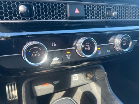 Certified 2023 Honda Civic Sport image 22