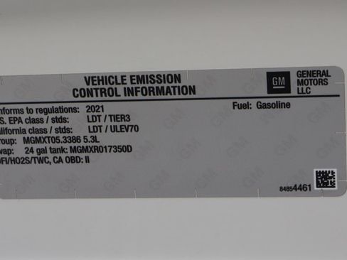 Used 2021 GMC Yukon XL AT4 w/ AT4 Premium Plus Package AWD/4WD image 15
