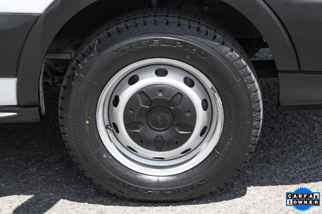 Used 2019 Ford Transit 250 138 RWD image 29