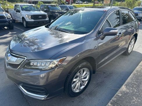 Used 2018 Acura RDX image 3