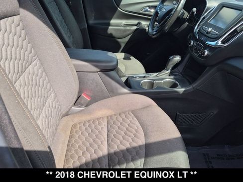 Used 2018 Chevrolet Equinox LT AWD/4WD image 26