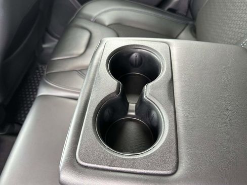 Used 2020 Jeep Cherokee Latitude Plus w/ Comfort/Convenience Group image 13