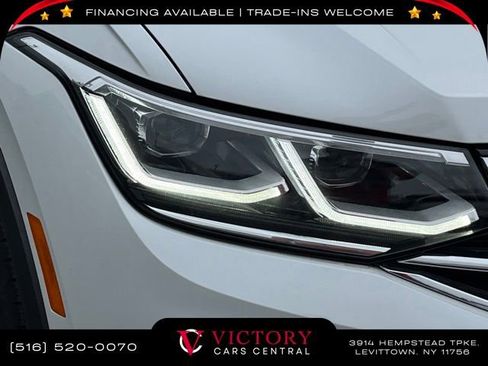 Used 2022 Volkswagen Tiguan SEL R-Line image 5