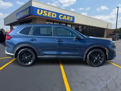 Used 2025 Honda CR-V Sport image 2