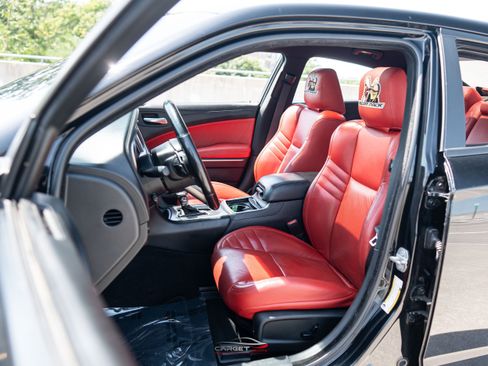 Used 2020 Dodge Charger Scat Pack RWD image 16