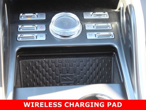 Used 2024 Lincoln Nautilus Reserve w/ Equipment Group 203A image 23