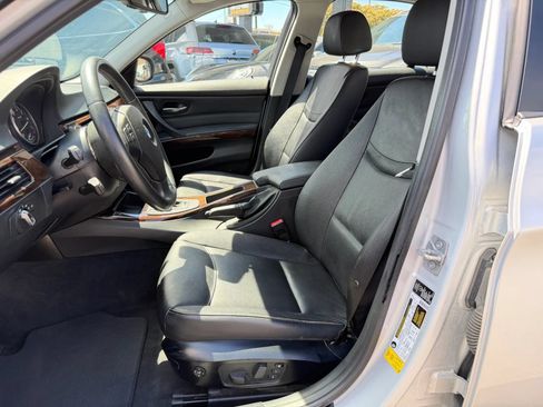 Used 2011 BMW 328i Sedan RWD image 23