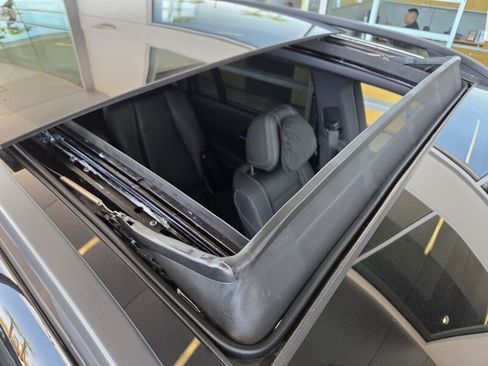 New 2026 Mercedes-Benz GLS 450 4MATIC image 21