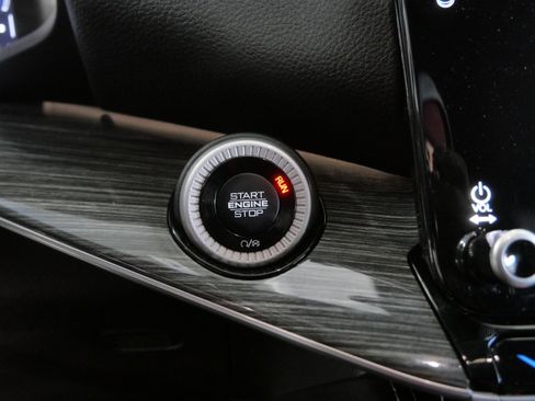 Used 2022 Jeep Wagoneer Series II image 28