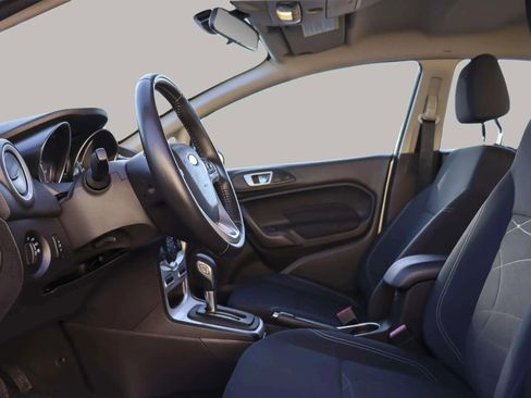 Used 2016 Ford Fiesta SE image 16