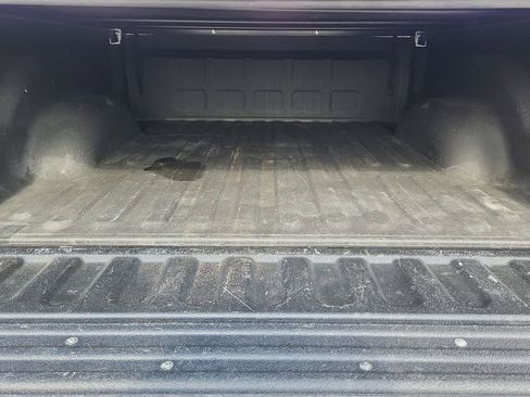 Used 2017 RAM 2500 Tradesman w/ Chrome Appearance Group AWD/4WD image 25