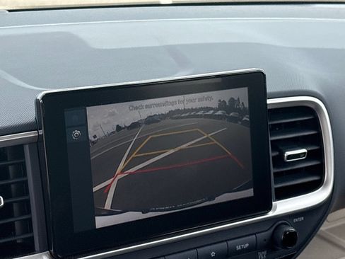 New 2026 Hyundai Venue SEL FWD image 18