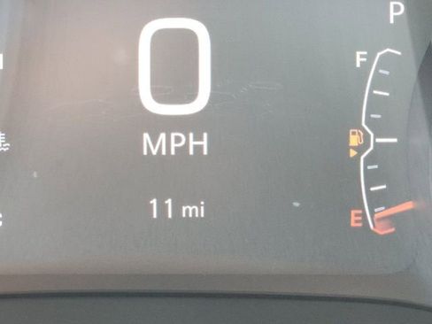 New 2026 Jeep Compass Latitude w/ Sun and Sound Group image 33