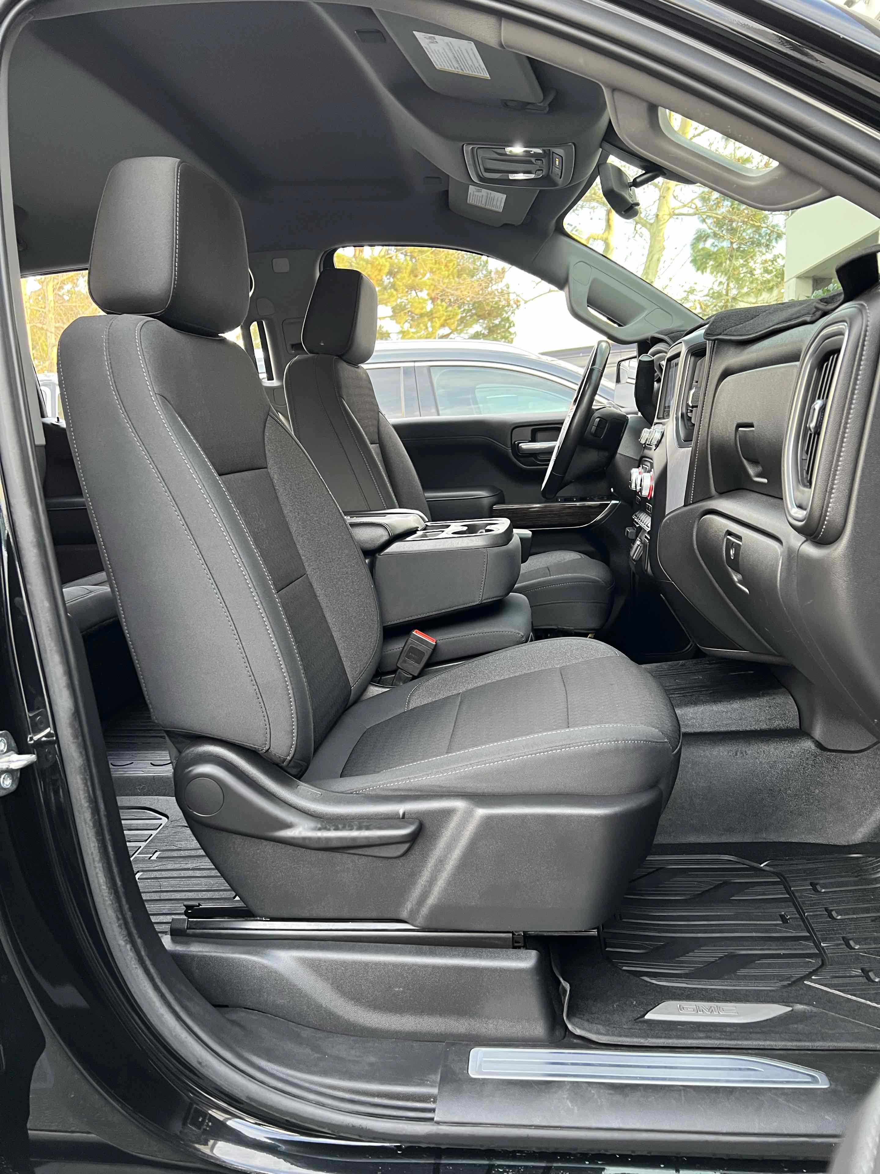 Used 2020 GMC Sierra 1500 SLE w/ SLE Value Package AWD/4WD image 30