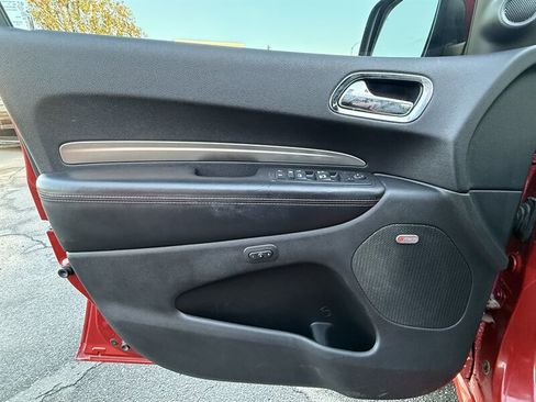 Used 2017 Dodge Durango R/T w/ Technology Group image 17