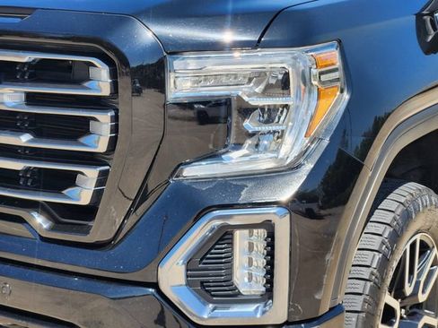 Used 2020 GMC Sierra 1500 AT4 w/ AT4 Premium Package AWD/4WD image 9