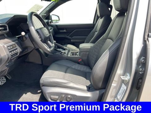 Used 2024 Toyota Tacoma TRD Sport w/ TRD Sport Premium Package AWD/4WD image 9