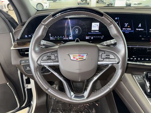 Used 2024 Cadillac Escalade ESV Premium Luxury w/ Performance Package AWD/4WD image 24