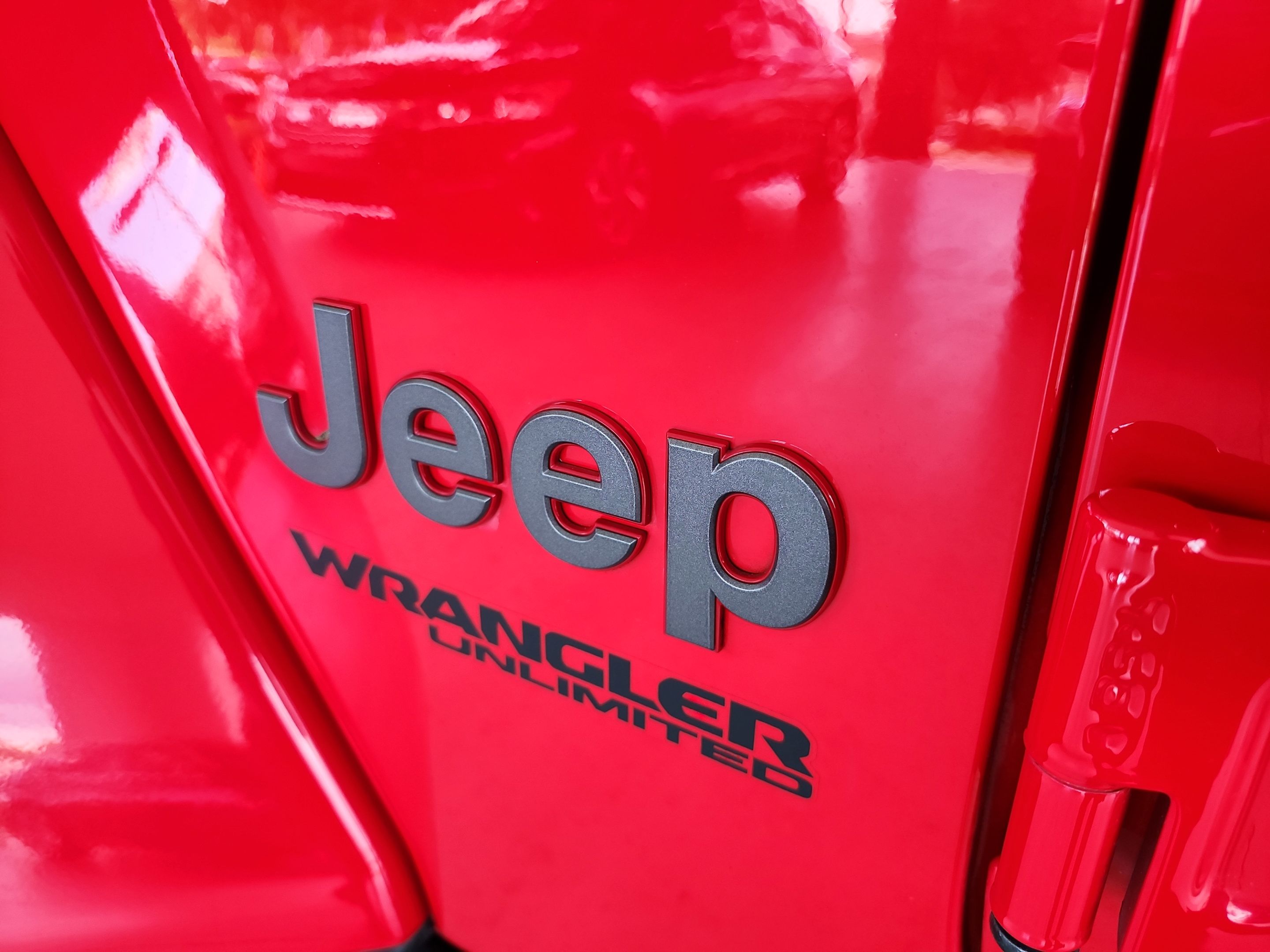 Used 2022 Jeep Wrangler Unlimited Rubicon w/ Xtreme Recon 35" Tire Package AWD/4WD image 32