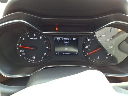 Used 2021 Chevrolet TrailBlazer LT w/ Convenience Package FWD image 25
