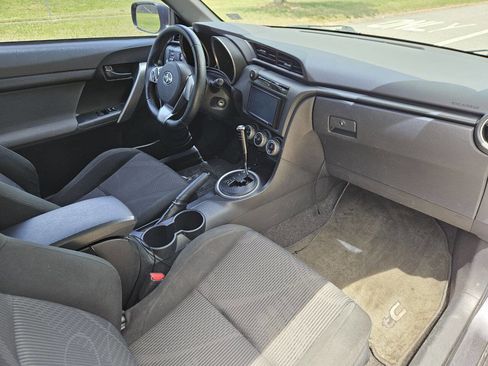 Used 2012 Scion tC FWD image 14