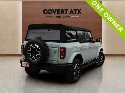 Used 2023 Ford Bronco Outer Banks image 5