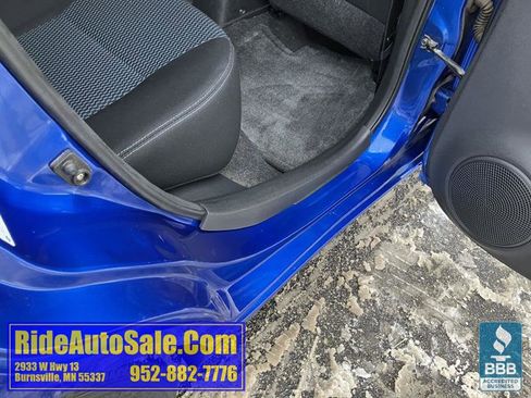 Used 2014 Nissan Versa Note SV image 31