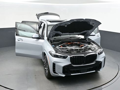 New 2026 BMW X5 xDrive50e w/ M Sport Package image 52