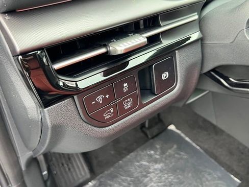 New 2026 Kia Sportage SX Prestige AWD/4WD image 18