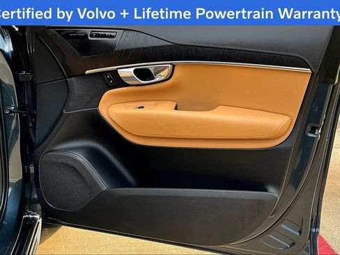 Used 2024 Volvo XC90 B6 Ultimate w/ Lounge Package image 24