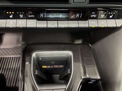 New 2026 Toyota Crown AWD/4WD image 21