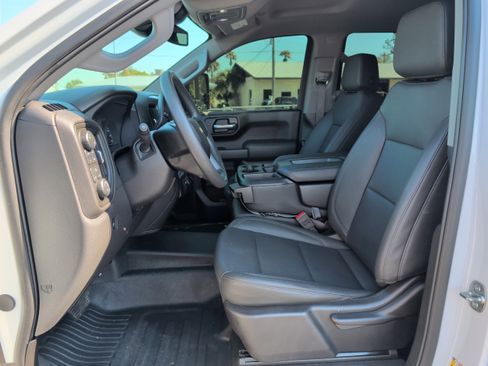 Used 2025 Chevrolet Silverado 1500 W/T w/ WT Value Package image 13