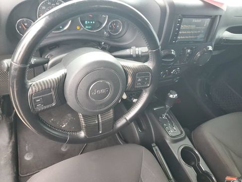 Used 2018 Jeep Wrangler Unlimited Sport S AWD/4WD image 11