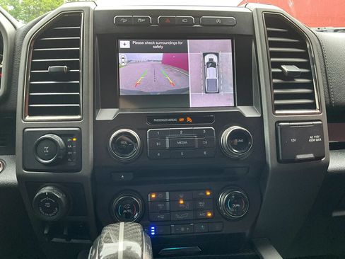 Used 2018 Ford F150 Raptor w/ Equipment Group 802A Luxury AWD/4WD image 36