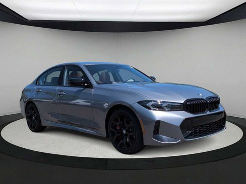 Used 2026 BMW 330i xDrive Sedan w/ M Sport Package AWD/4WD image 2