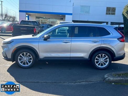 Used 2023 Honda CR-V EX image 3