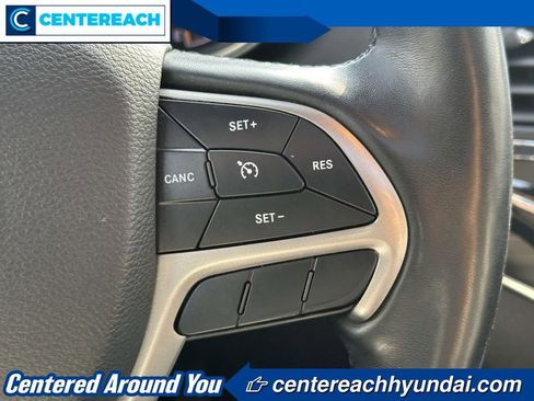 Used 2021 Jeep Grand Cherokee Limited image 21