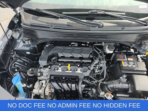 Used 2025 Hyundai Venue SEL FWD image 24
