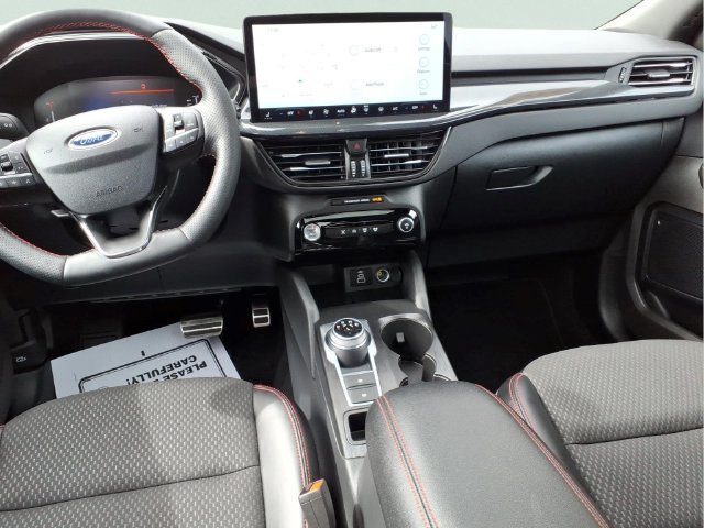 Certified 2024 Ford Escape ST-Line w/ Tech Pack #1 AWD/4WD image 10
