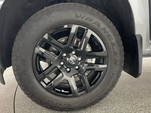 Used 2023 Chevrolet Silverado 1500 Custom w/ Rally Edition image 48