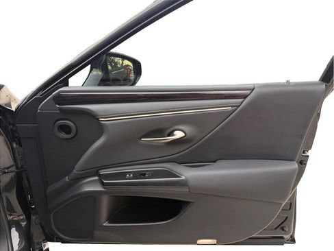 Used 2021 Lexus ES 350 w/ Premium Package FWD image 48