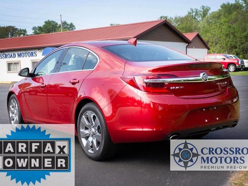 Used 2015 Buick Regal Premium w/ Experience Buick Package FWD image 3