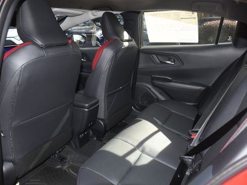 New 2026 Toyota Prius Plug-In Hybrid image 8