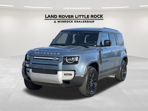 Used 2025 Land Rover Defender 110 S image 1