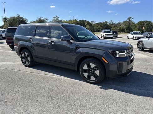 New 2026 Hyundai Santa Fe SE image 2