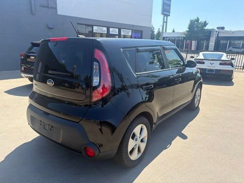 Used 2016 Kia Soul FWD image 7