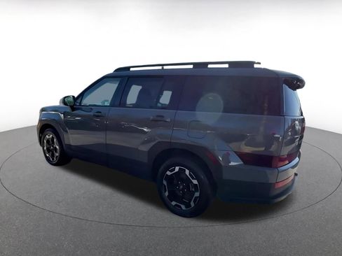 Used 2025 Hyundai Santa Fe SEL image 10