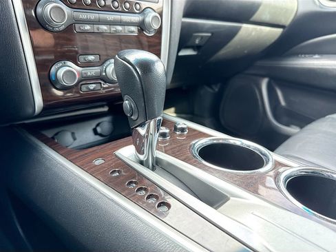 Used 2014 Nissan Pathfinder Platinum w/ Platinum Premium Package image 16